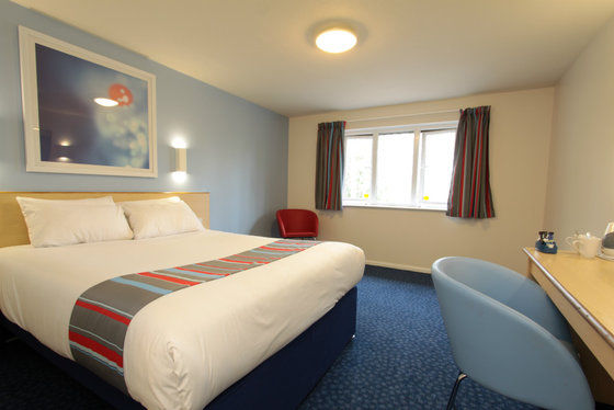 Travelodge Birmingham Dudley Zimmer foto